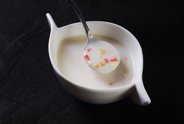 鲜香味美鸡茸玉米浓汤